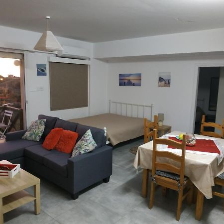 Adonis Apartment Paphos Exteriér fotografie